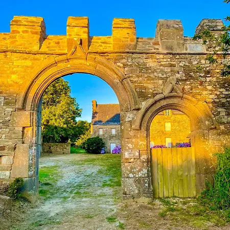Metairie Du Helles * Lanmeur